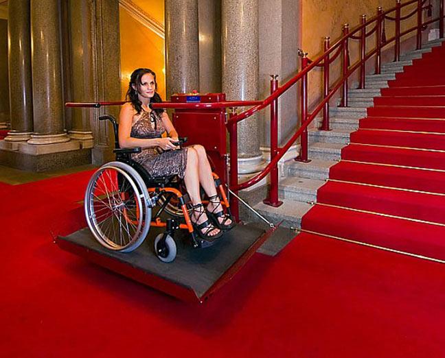 Gamme particuliers Monte-escaliers autonomes tous fauteuils